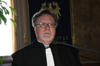 Marco Zanotti durante la laudatio di Zaffaroni