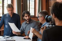 D'Agostini con Giacomo Trevisan e Milvio Trevisan in un fotogramma di Incanto