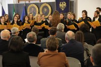 Il coro della Scuola Superiore