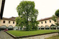 Il chiostro trecentesco interno