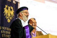 Padre Georg Sporschill durante la lectio