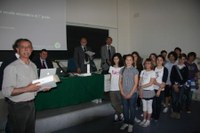 Gli allievi della scuola media “Elvira e Amalia Piccoli” di Cividale del Friuli con il professor Andrea Martinis