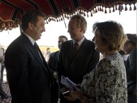 Compagno e Morandi Bonacossi con il governatore della provincia di Homs, Yad Ghazal (Foto Javier Ballester Serrano)