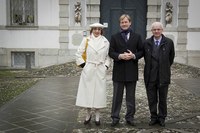 Doug Trappett con Antonella Riem Natale e Angelo Vianello a palazzo Florio