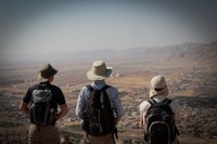 Osservando la valle del fiume Rubar Dohuk dal sito rupestre di Maltai