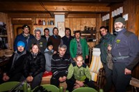 Il gruppo di cattura. Quarto da sinistra, seduto, Stefano Filacorda