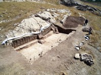 Faida, UAV photogrammetric survey of Reliefs Nos. 6-7, 8th-7th cent. BC (photo by Alberto Savioli for LoNAP)