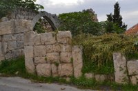 Villaggio di Fia, elementi architettonici