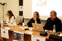 I saluti di benvenuto. Da sinistra Sonia Bosero, Alessia Bruno e Massimo Plaino dell'ufficio Mobilità e relazioni internazionali